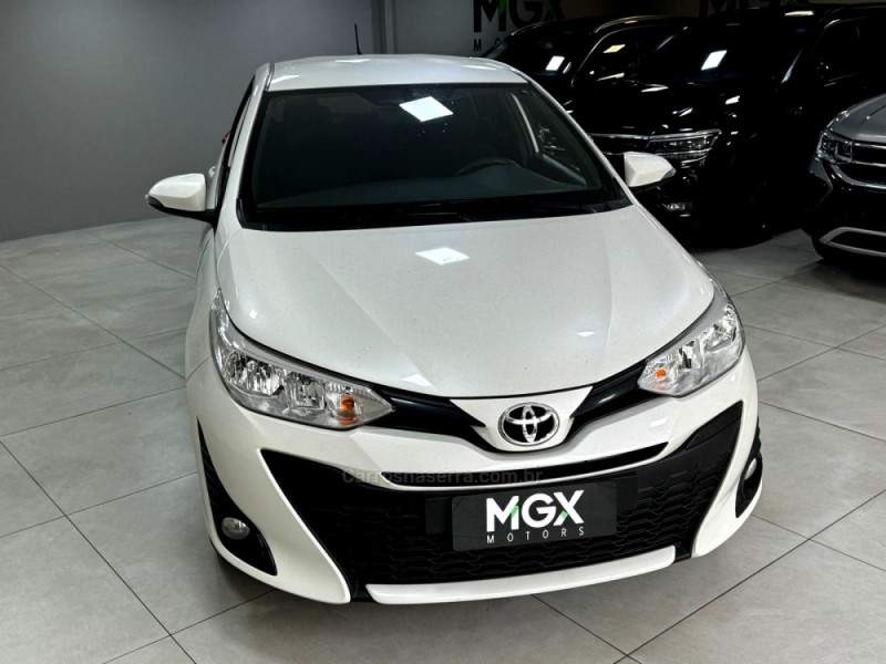 YARIS 1.3 16V FLEX XL MANUAL16 - 2019 - PORTO ALEGRE