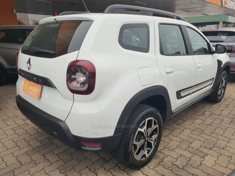 DUSTER 1.6 ICONIC 16V FLEX 4P AUTOMÁTICO - 2024 - CAXIAS DO SUL