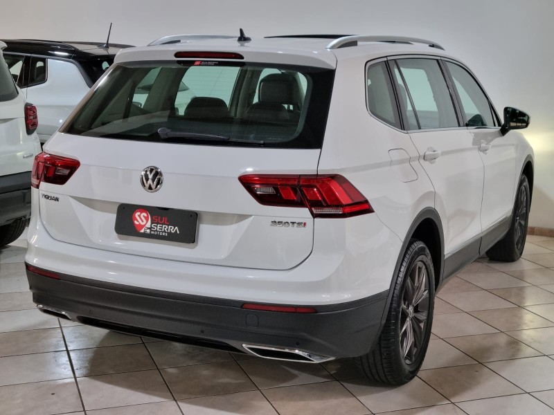 TIGUAN 1.4 ALLSPACE COMFORT 250 TSI FLEX 4P - 2018 - CAXIAS DO SUL