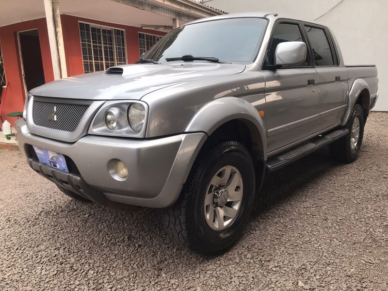 L200 2.5 SPORT HPE 4X4 CD 8V TURBO INTERCOOLER DIESEL 4P AUTOMÁTICO - 2006 - CAXIAS DO SUL