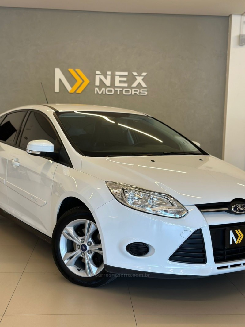 FOCUS 1.6 SE 16V FLEX 4P MANUAL - 2015 - SãO LEOPOLDO