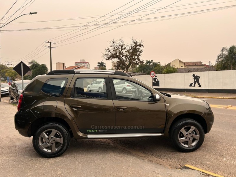 DUSTER 2.0 DYNAMIQUE 4X2 16V FLEX 4P AUTOMÁTICO - 2014 - VENâNCIO AIRES