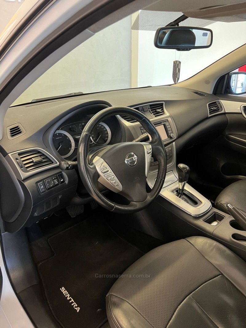 SENTRA 2.0 SL 16V FLEX 4P AUTOMÁTICO - 2015 - SãO LEOPOLDO