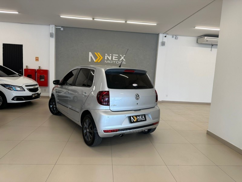 FOX 1.6 MI PRIME 8V FLEX 4P MANUAL - 2011 - SãO LEOPOLDO