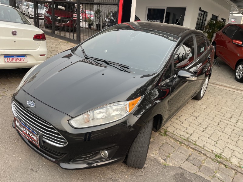 FIESTA 1.6 TITANIUM SEDAN 16V FLEX 4P AUTOMÁTICO - 2014 - CAXIAS DO SUL