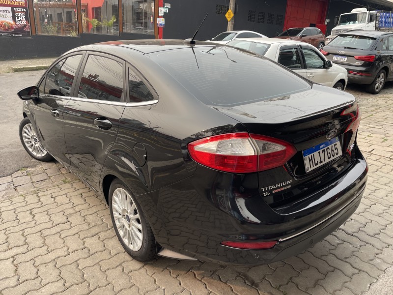 FIESTA 1.6 TITANIUM SEDAN 16V FLEX 4P AUTOMÁTICO - 2014 - CAXIAS DO SUL