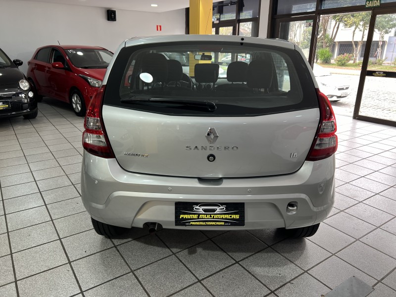 SANDERO 1.6 PRIVILÉGE 8V FLEX 4P MANUAL - 2012 - CAXIAS DO SUL