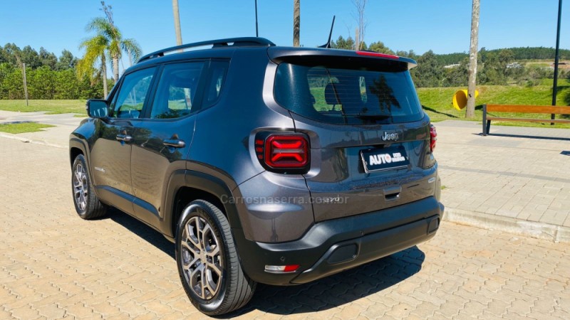 RENEGADE 1.3 LONGITUDE T270 TURBO FLEX 4P AUTOMÁTICO - 2023 - DOIS IRMãOS