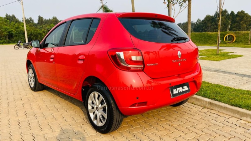 SANDERO 1.6 EXPRESSION 16V FLEX 4P MANUAL - 2018 - DOIS IRMãOS