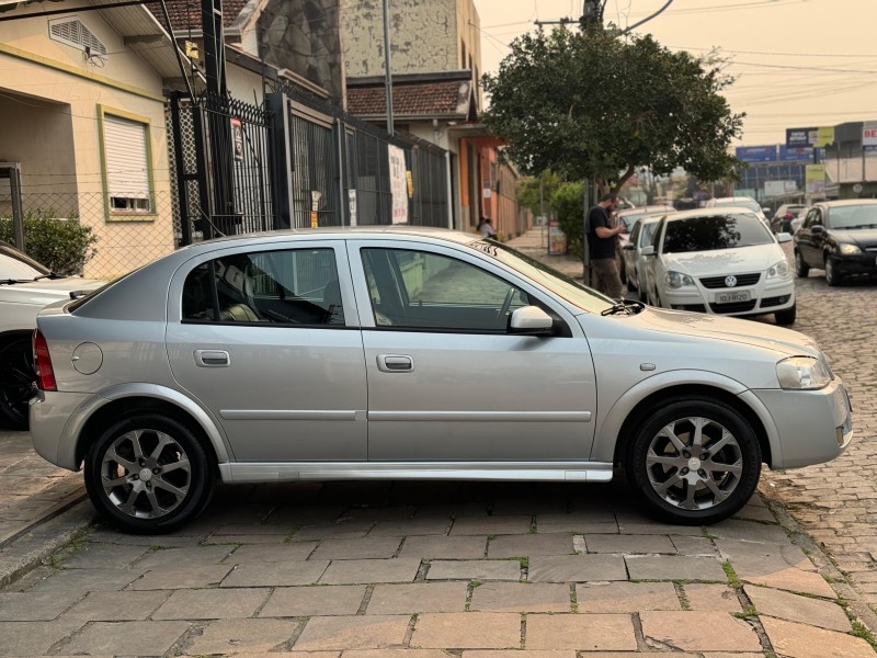 ASTRA 2.0 MPFI ADVANTAGE PLUS 8V FLEX 4P MANUAL - 2011 - CAXIAS DO SUL