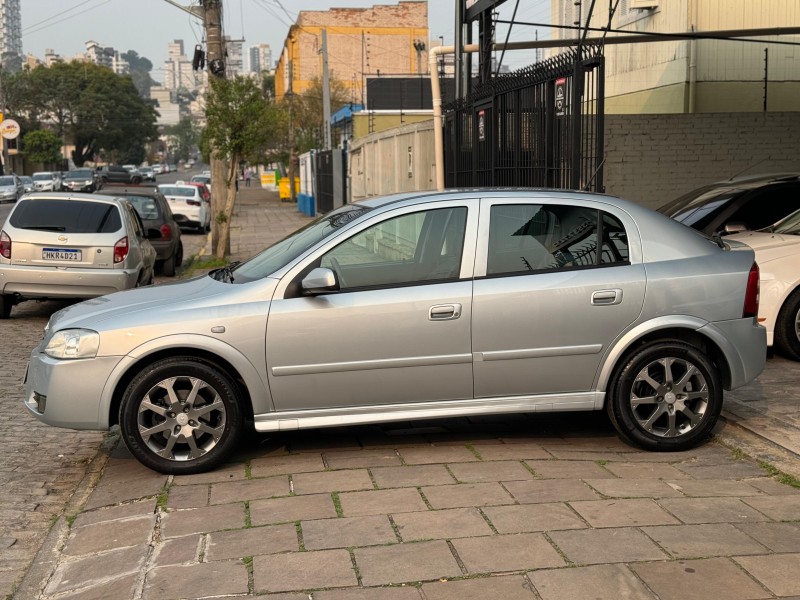 ASTRA 2.0 MPFI ADVANTAGE PLUS 8V FLEX 4P MANUAL - 2011 - CAXIAS DO SUL