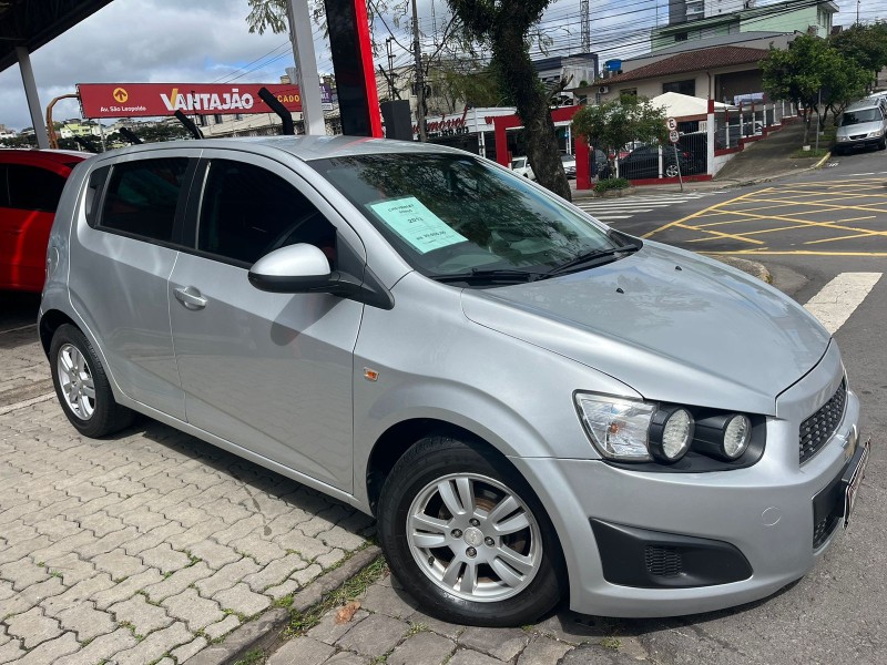 sonic 1.6 ltz 16v flex 4p automatico 2013 caxias do sul