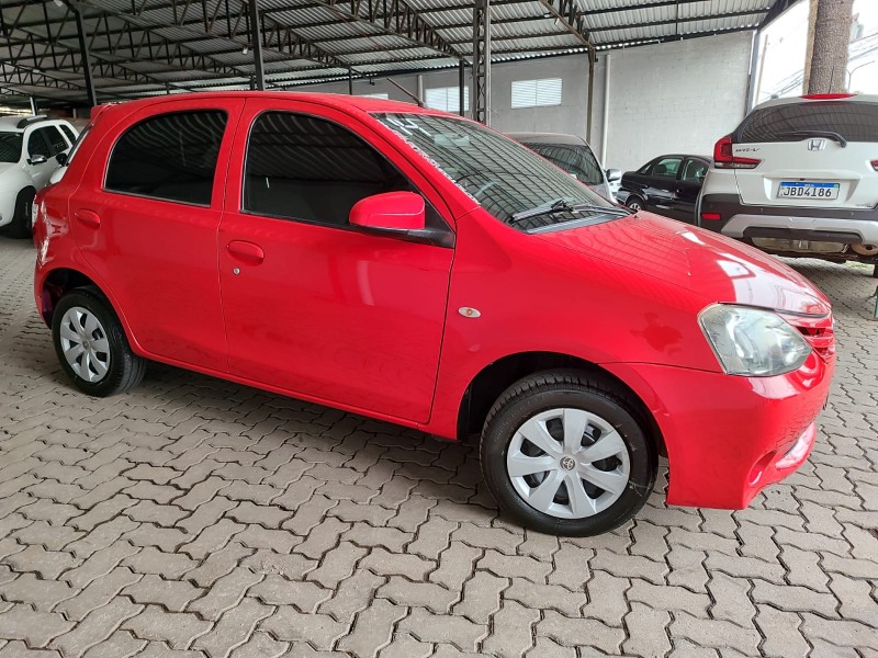 ETIOS 1.3 X 16V FLEX 4P MANUAL - 2014 - CAXIAS DO SUL