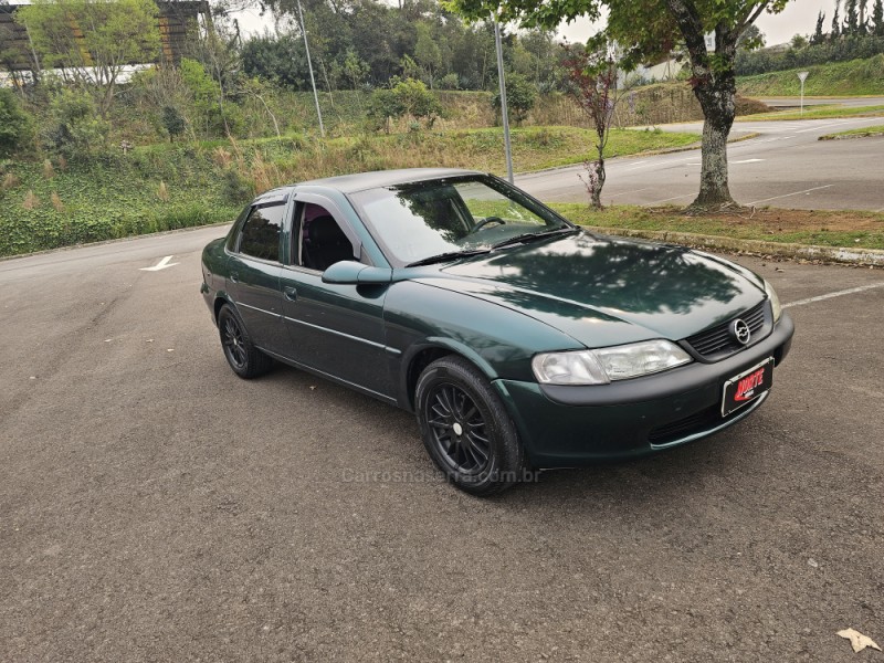 VECTRA 2.2 MPFI GLS 8V GASOLINA 4P MANUAL - 1999 - BENTO GONçALVES