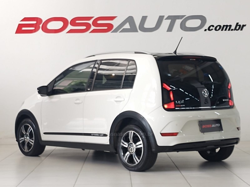 UP 1.0 TSI CROSS 12V FLEX 4P MANUAL - 2019 - CAXIAS DO SUL