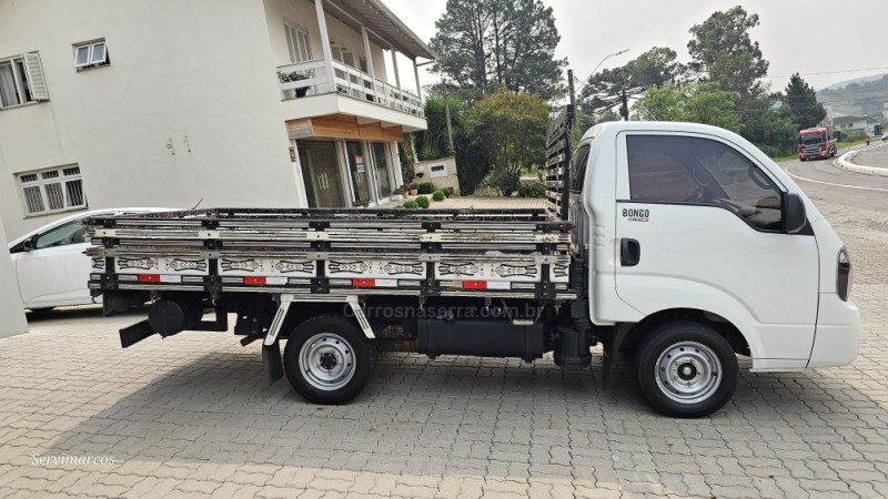 BONGO 2.5 K-2500 4X2 CS TURBO DIESEL 2P MANUAL - 2022 - SãO MARCOS