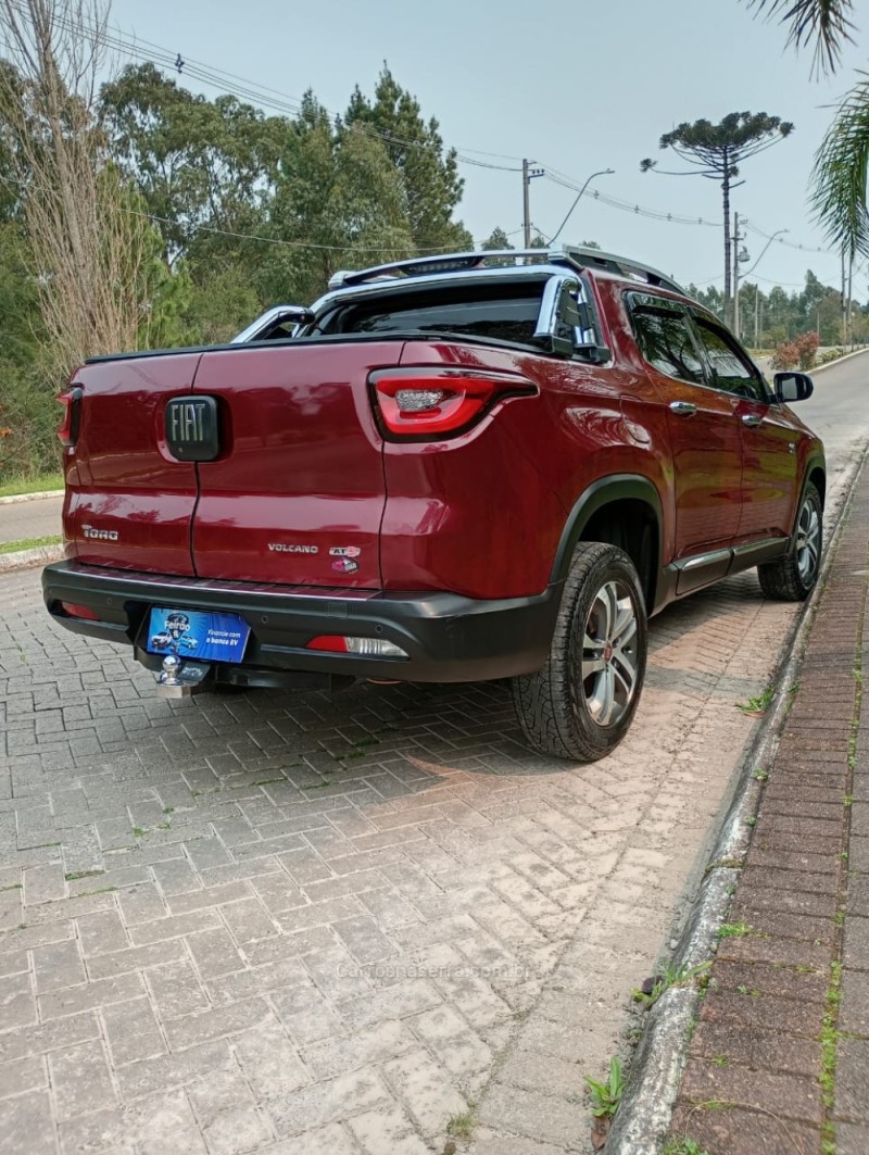 TORO 2.0 16V TURBO DIESEL VOLCANO 4WD AUTOMÁTICO - 2017 - CAXIAS DO SUL