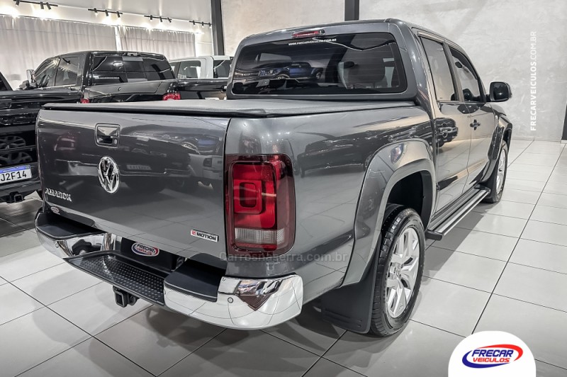 AMAROK 2.0 HIGHLINE 4X4 CD 16V TURBO INTERCOOLER DIESEL 4P AUTOMÁTICO - 2022 - SARANDI