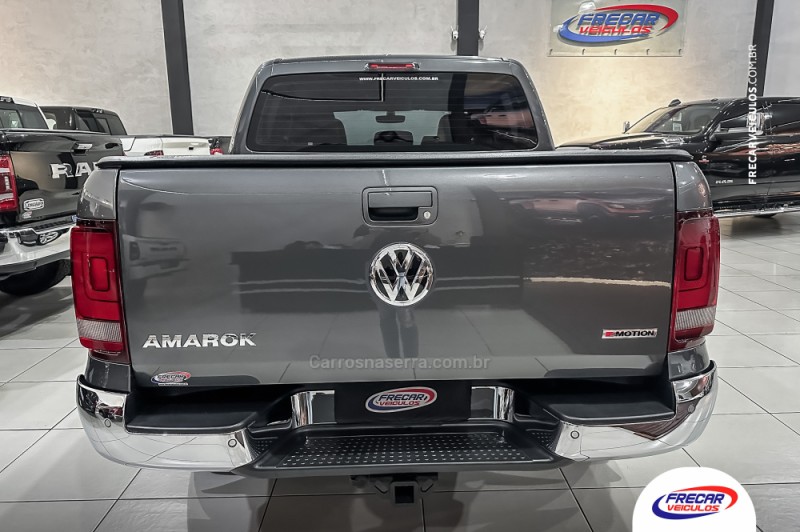 AMAROK 2.0 HIGHLINE 4X4 CD 16V TURBO INTERCOOLER DIESEL 4P AUTOMÁTICO - 2022 - SARANDI