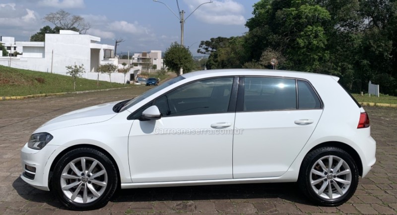 GOLF 1.4 TSI COMFORTLINE 16V GASOLINA 4P AUTOMÁTICO - 2015 - GUAPORé