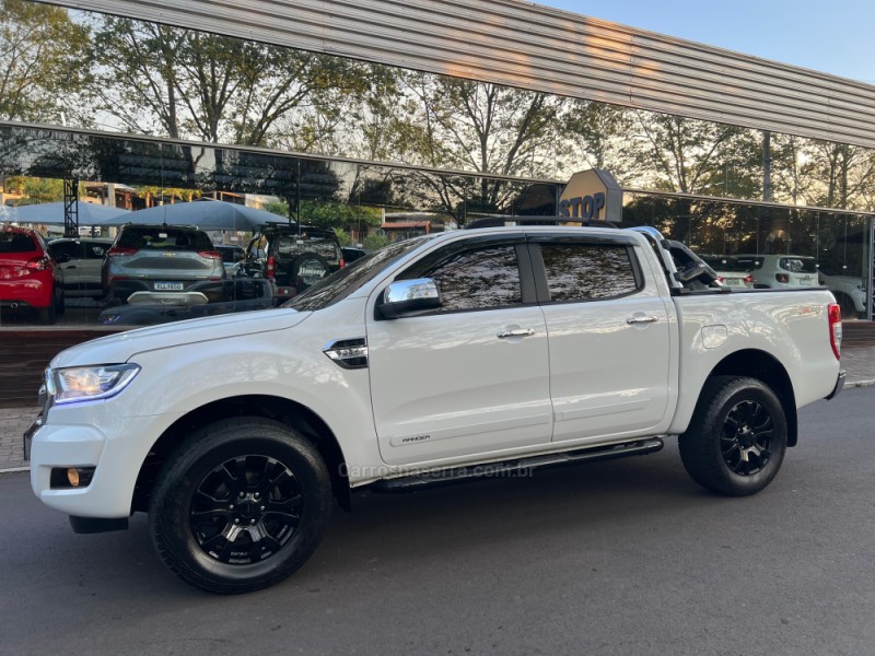 RANGER 3.2 XLT 4X4 CD 20V DIESEL 4P AUTOMÁTICO - 2017 - DOIS IRMãOS