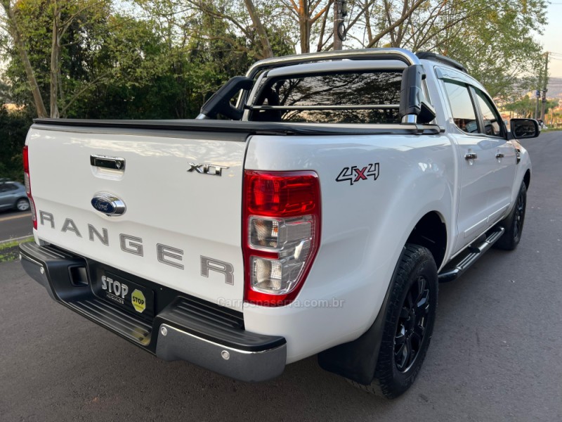 RANGER 3.2 XLT 4X4 CD 20V DIESEL 4P AUTOMÁTICO - 2017 - DOIS IRMãOS