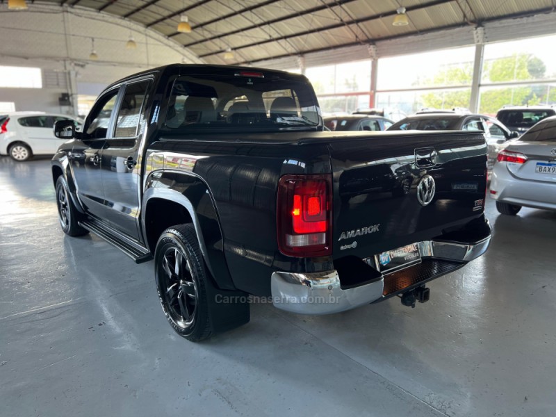 AMAROK 2.0 HIGHLINE 4X4 CD 16V TURBO INTERCOOLER DIESEL 4P AUTOMÁTICO - 2018 - CAXIAS DO SUL