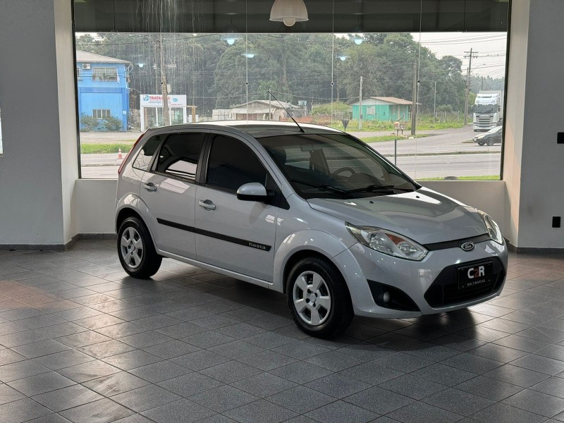 FIESTA 1.6 MPI CLASS HATCH 8V FLEX 4P MANUAL - 2011 - CAXIAS DO SUL