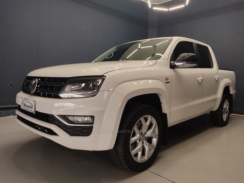 AMAROK 3.0 V6 TDI HIGHLINE CD DIESEL 4MOTION AUTOMÁTICO - 2019 - CAXIAS DO SUL