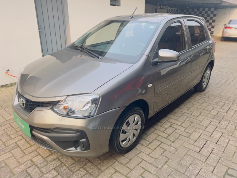 ETIOS 1.3 X 16V FLEX 4P MANUAL - 2018 - NOVO HAMBURGO