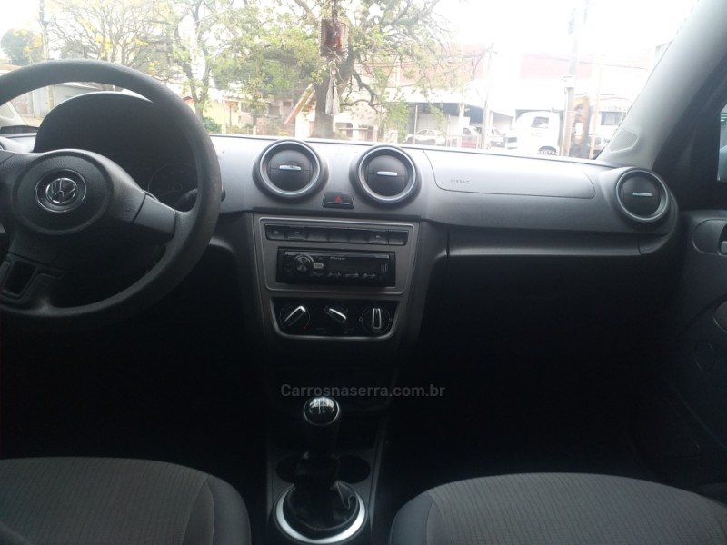 VOYAGE 1.0 MI TRENDLINE 8V FLEX 4P MANUAL - 2014 - CAXIAS DO SUL