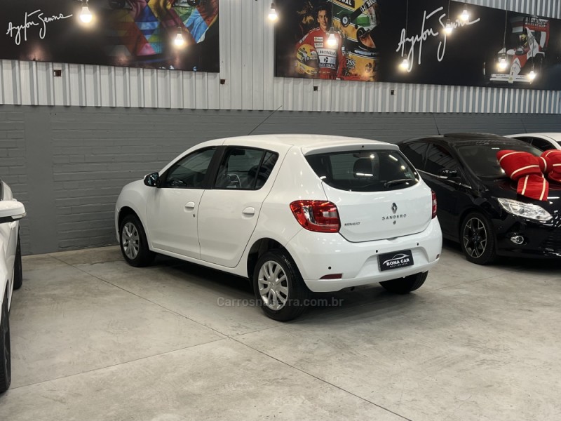 SANDERO 1.0 EXPRESSION 16V FLEX 4P MANUAL - 2018 - CAXIAS DO SUL