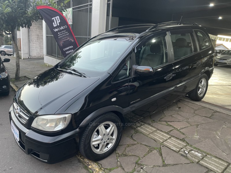 ZAFIRA 2.0 MPFI EXPRESSION 8V FLEX 4P AUTOMÁTICO