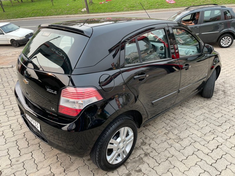 AGILE 1.4 MPFI LTZ 8V FLEX 4P MANUAL - 2011 - CAXIAS DO SUL