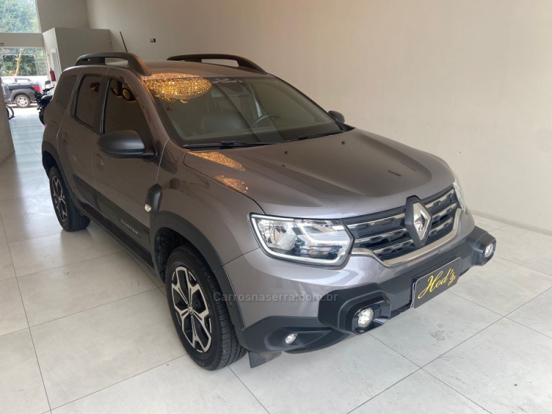 DUSTER 1.3 TCE ICONIC PLUS FLEX 4P AUTOMÁTICA - 2023 - CANELA