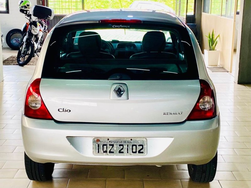 CLIO 1.0 CAMPUS 16V FLEX 2P MANUAL - 2011 - CAXIAS DO SUL