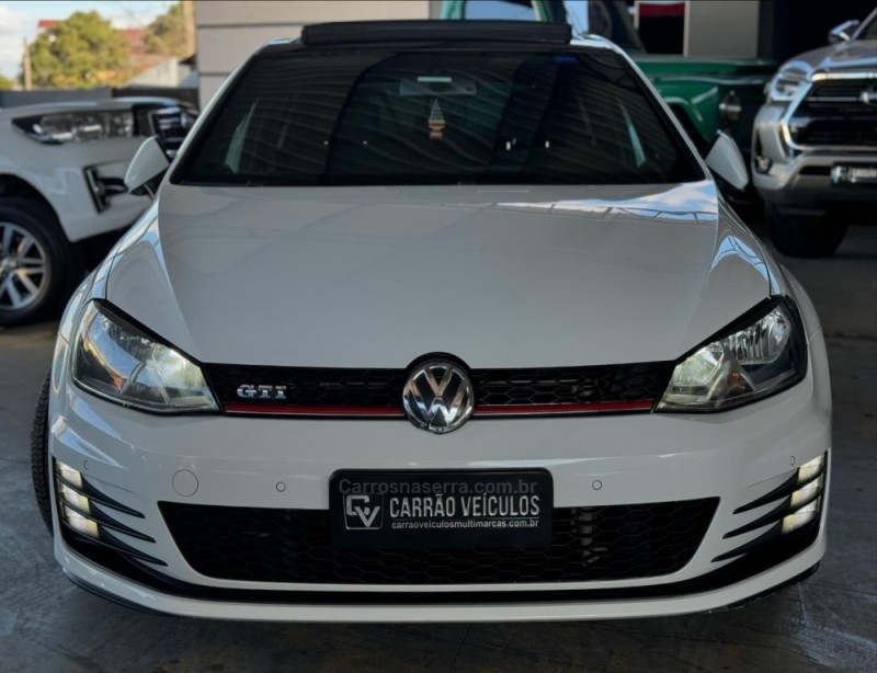 GOLF 2.0 GTI HIGHLINE 16V GASOLINA 4P AUTOMÁTICO - 2015 - PAROBé