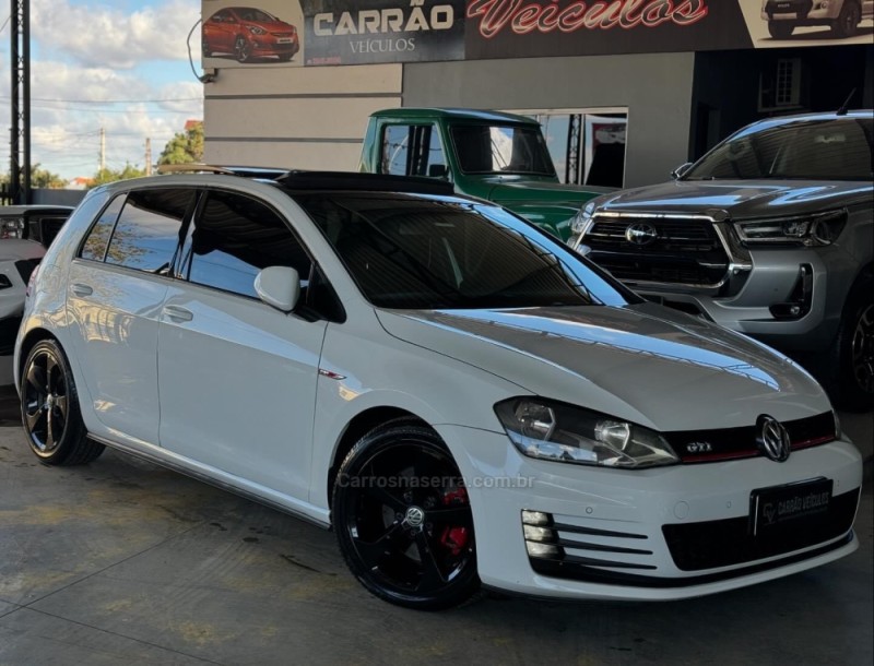 GOLF 2.0 GTI HIGHLINE 16V GASOLINA 4P AUTOMÁTICO