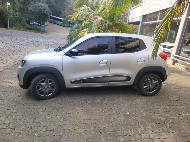 KWID 1.0 12V SCE FLEX INTENSE MANUAL - 2018 - NOVA PRATA