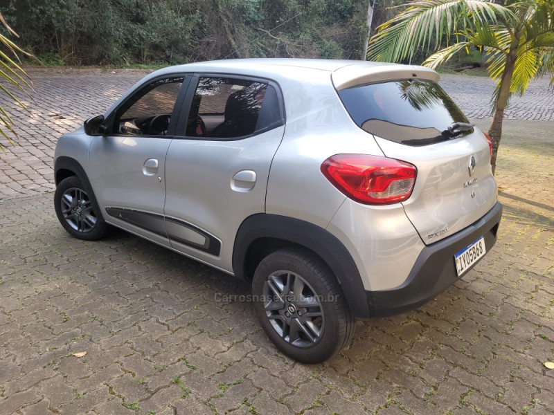 KWID 1.0 12V SCE FLEX INTENSE MANUAL - 2018 - NOVA PRATA