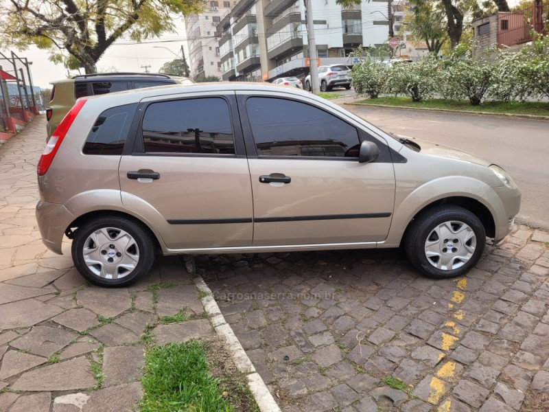 FIESTA 1.6 MPI CLASS HATCH 8V FLEX 4P MANUAL - 2007 - NOVA PRATA