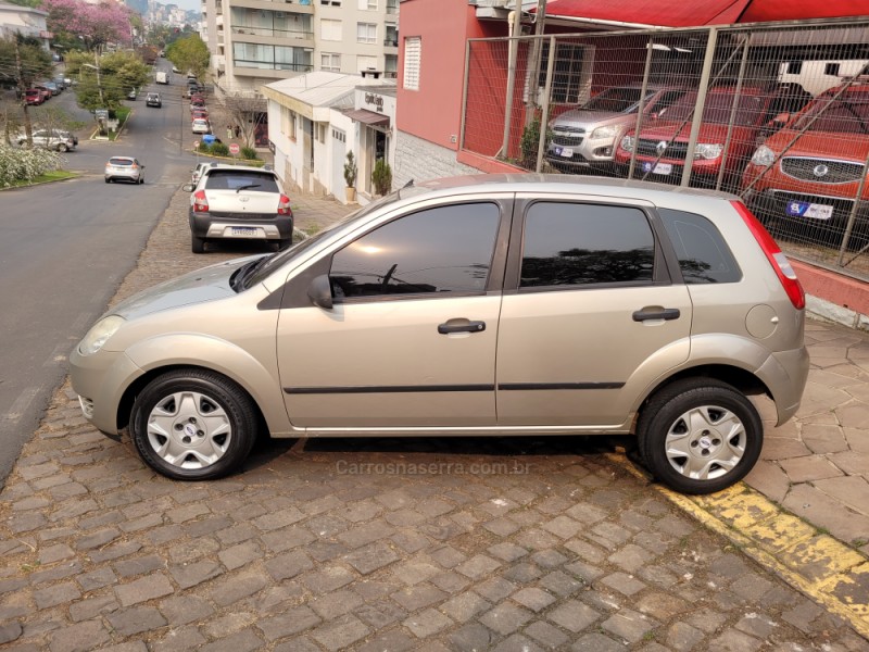 FIESTA 1.6 MPI CLASS HATCH 8V FLEX 4P MANUAL - 2007 - NOVA PRATA