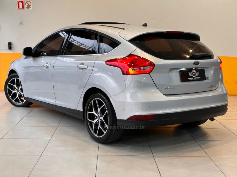 FOCUS 2.0 TITANIUM PLUS HATCH 16V FLEX 4P AUTO - 2016 - SAPUCAIA DO SUL