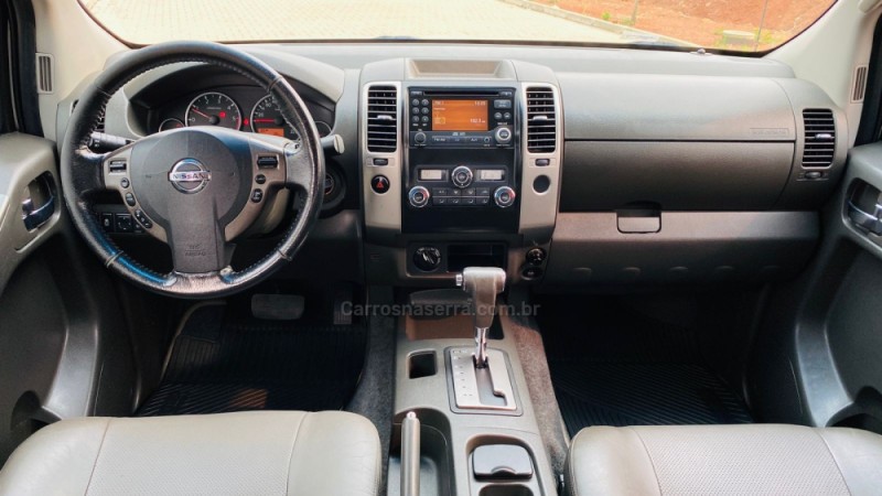 FRONTIER 2.5 SL 4X4 CD TURBO ELETRONIC DIESEL 4P AUTOMÁTICO - 2014 - DOIS IRMãOS