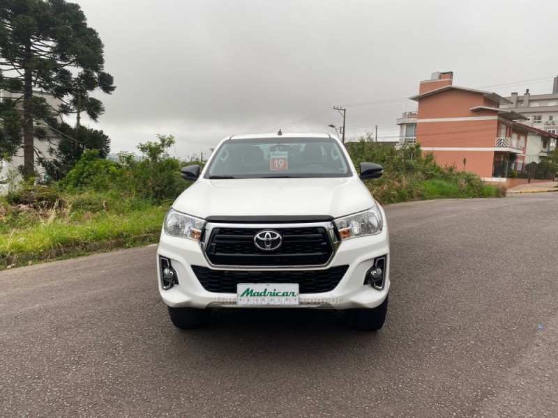 HILUX 2.8 SR 4X4 CD 16V DIESEL 4P AUTOMÁTICO - 2019 - FLORES DA CUNHA