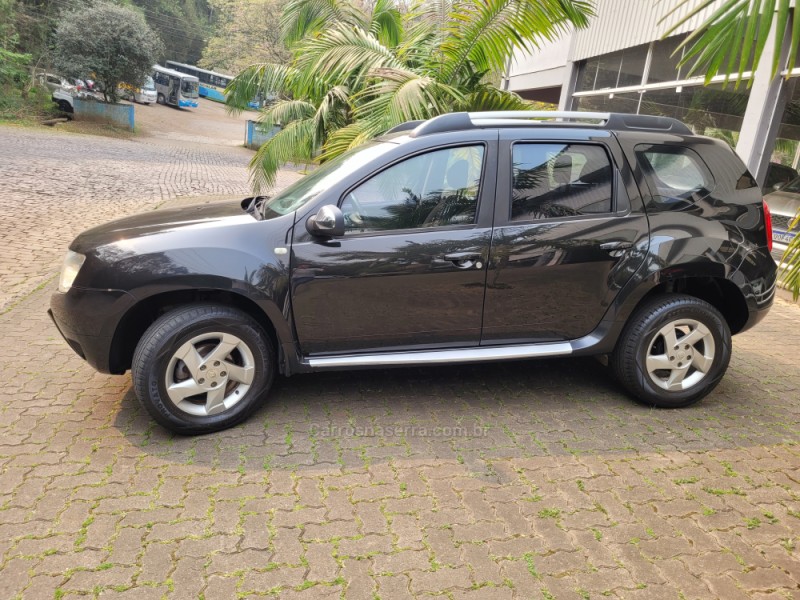 DUSTER 1.6 DYNAMIQUE 4X2 16V FLEX 4P MANUAL - 2015 - NOVA PRATA