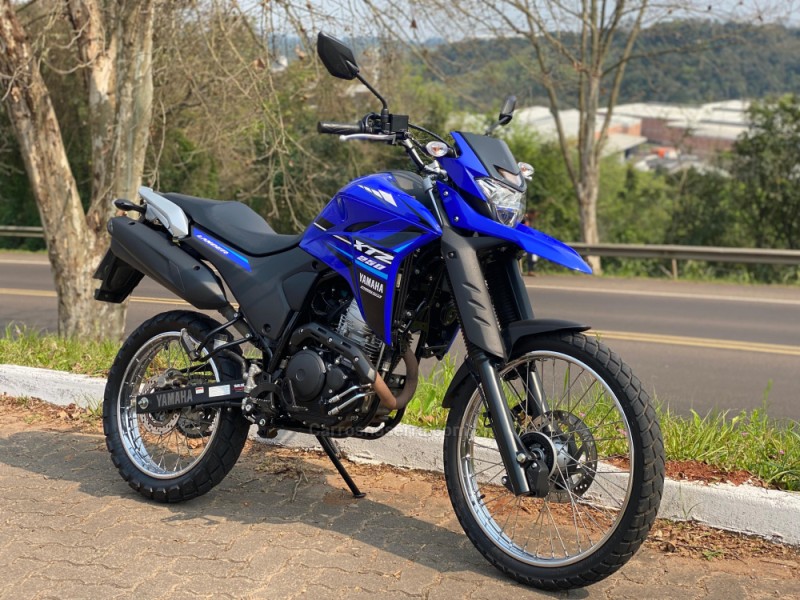 XTZ 250 LANDER - 2023 - DOIS IRMãOS