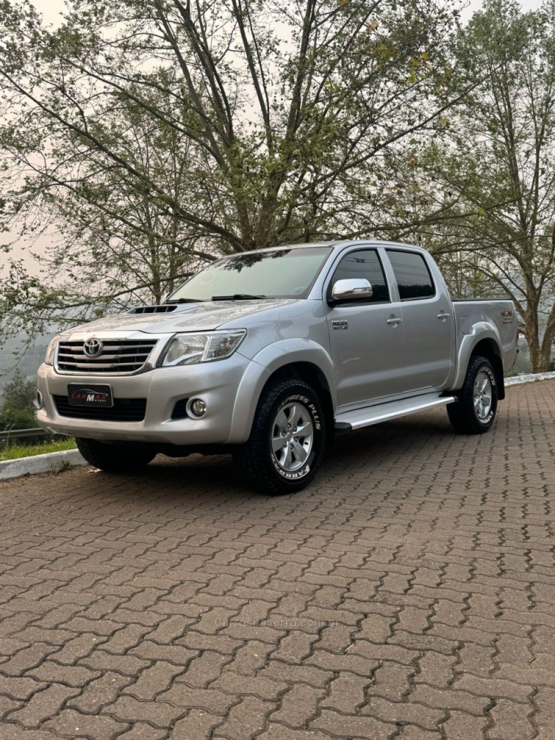 HILUX 3.0 SRV 4X4 CD 16V TURBO INTERCOOLER DIESEL 4P AUTOMÁTICO - 2014 - DOIS IRMãOS