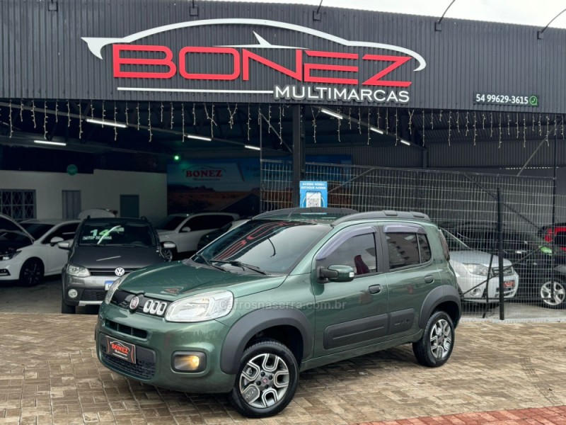 UNO 1.0 EVO WAY 8V FLEX 4P MANUAL - 2015 - TAPEJARA