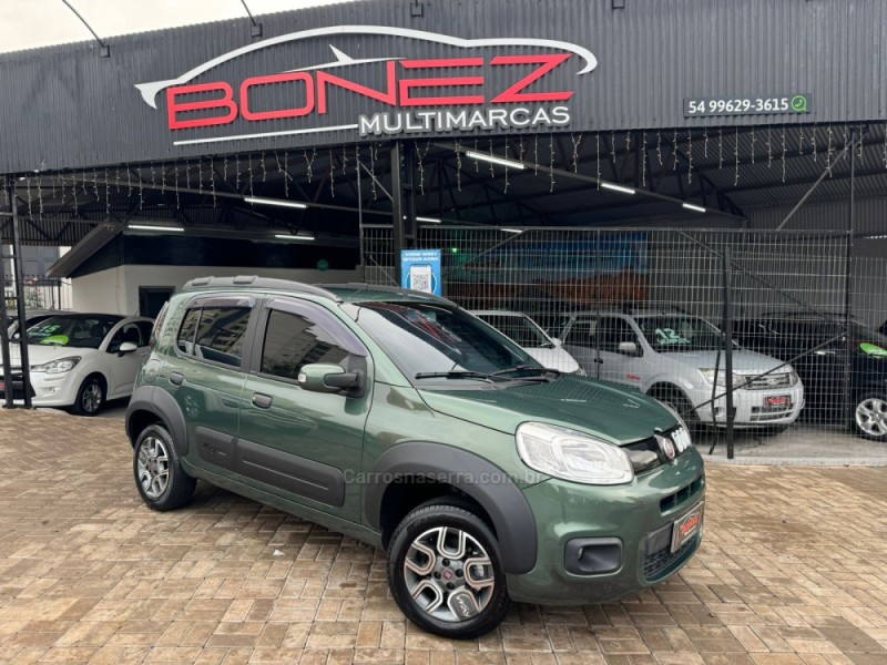 UNO 1.0 EVO WAY 8V FLEX 4P MANUAL - 2015 - TAPEJARA